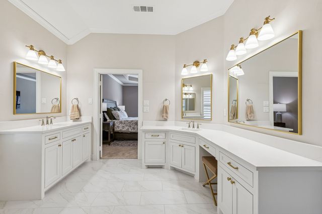 6526 Sondra Drive, Dallas, TX 75214