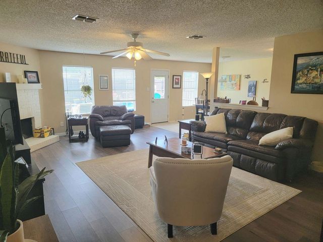 1403 Glenwick Drive, Rockwall, TX 75032