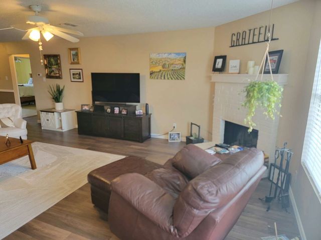 1403 Glenwick Drive, Rockwall, TX 75032