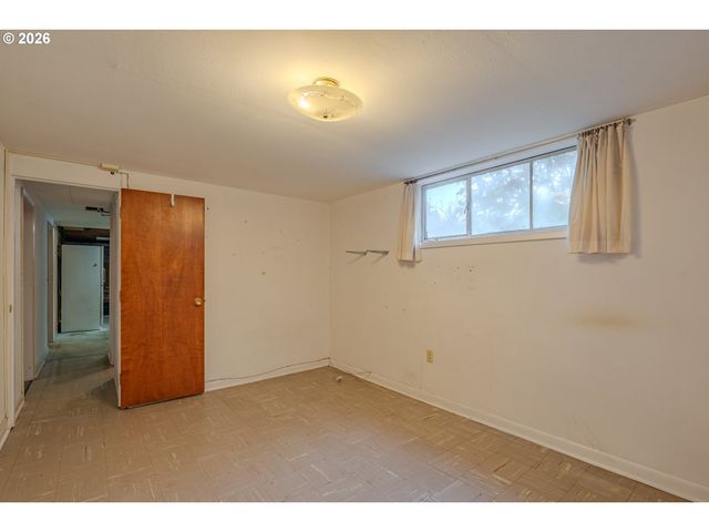 6207 Nw LINCOLN Ave, Vancouver, WA 98663