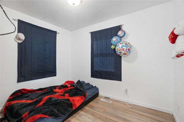 129 Northwood Drive, Hiawatha, IA 52233