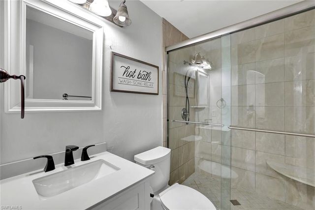 231 16th ST NE, Naples, FL 34120