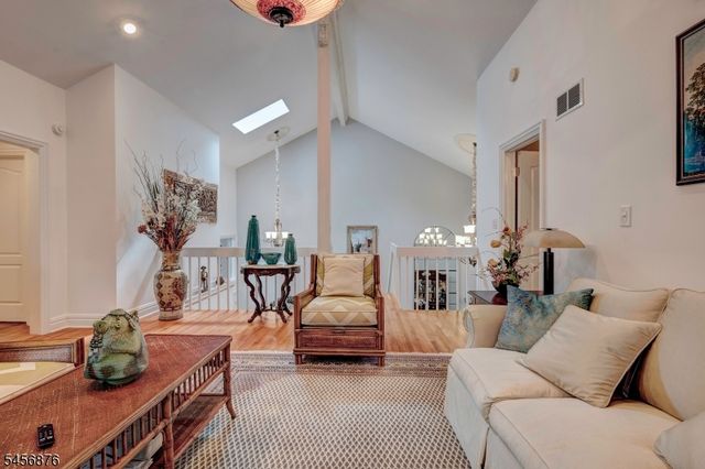45 Mullarkey Dr, West Orange Twp., NJ 07052