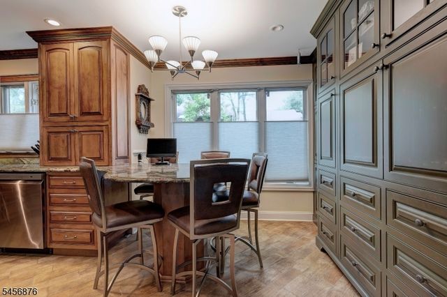 45 Mullarkey Dr, West Orange Twp., NJ 07052