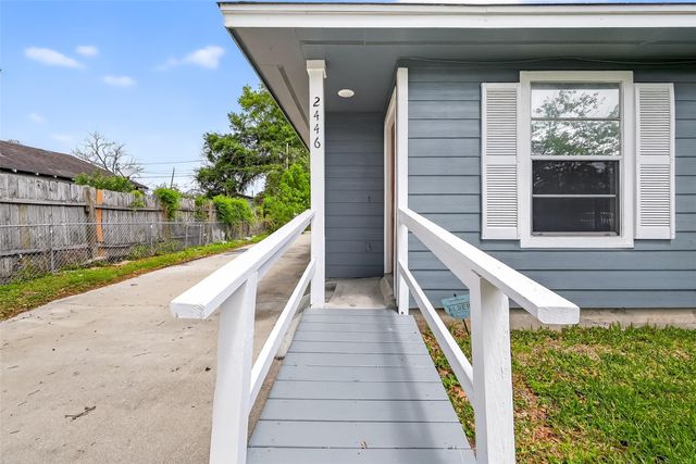 2446 Mayview Drive, Houston, TX 77091