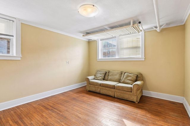 522 Ridgewood Avenue 9, Minneapolis, MN 55403