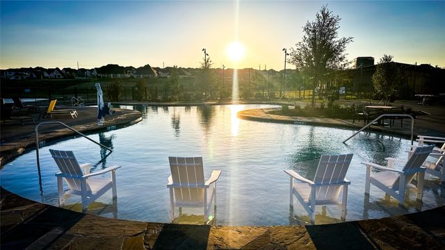 161 Summer Rain Way, Newark, TX 76071