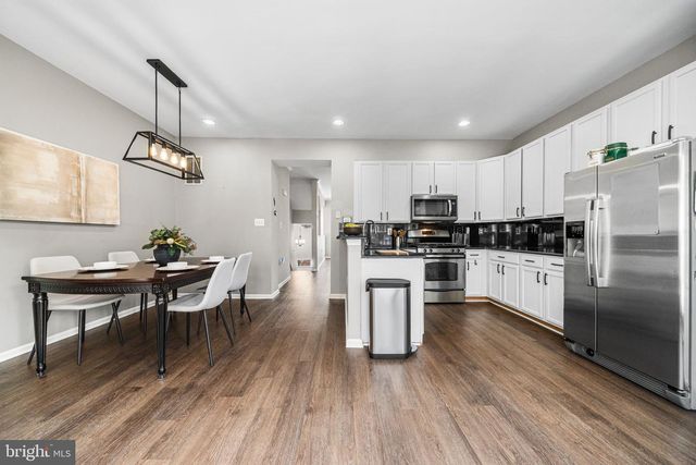 4118 FOUNTAINSIDE LN, Fairfax, VA 22030