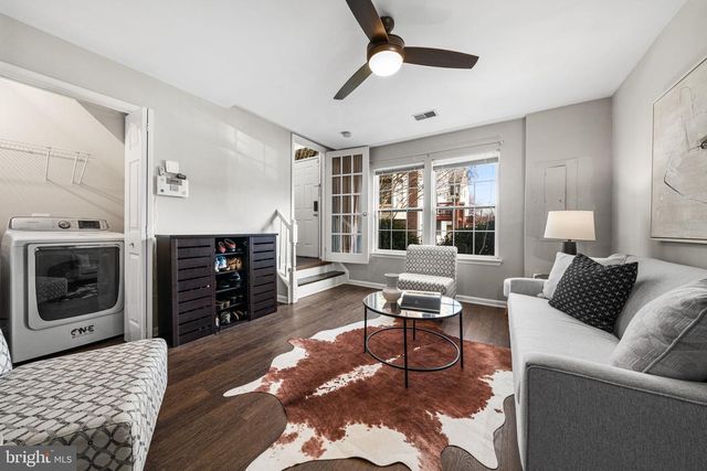 4118 FOUNTAINSIDE LN, Fairfax, VA 22030