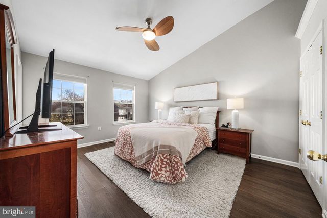 4118 FOUNTAINSIDE LN, Fairfax, VA 22030