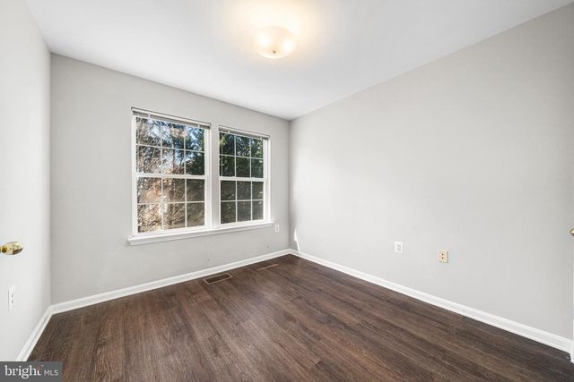 4118 FOUNTAINSIDE LN, Fairfax, VA 22030