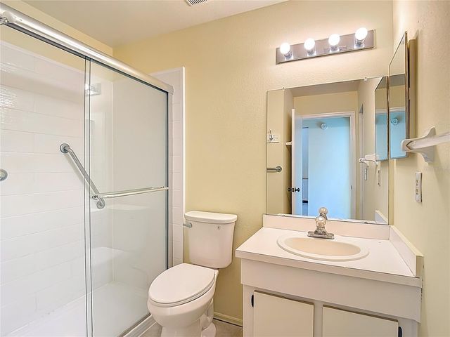 39650 US HIGHWAY 19 N 834, Tarpon Springs, FL 34689