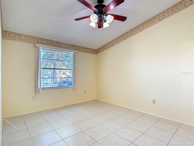 39650 US HIGHWAY 19 N 834, Tarpon Springs, FL 34689