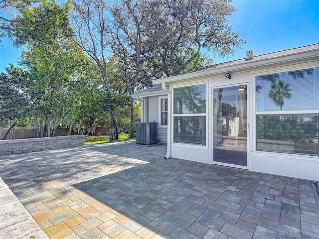 39650 US HIGHWAY 19 N 834, Tarpon Springs, FL 34689