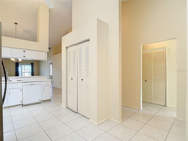 39650 US HIGHWAY 19 N 834, Tarpon Springs, FL 34689