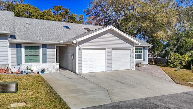 39650 US HIGHWAY 19 N 834, Tarpon Springs, FL 34689