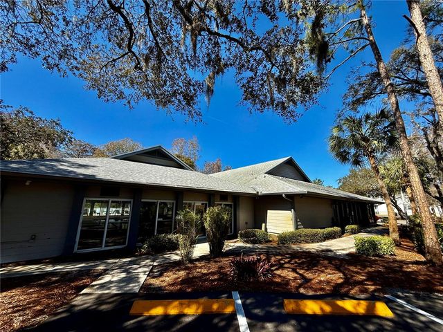 39650 US HIGHWAY 19 N 834, Tarpon Springs, FL 34689