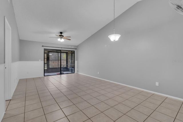 2432 KING OAK COURT, St Cloud, FL 34769