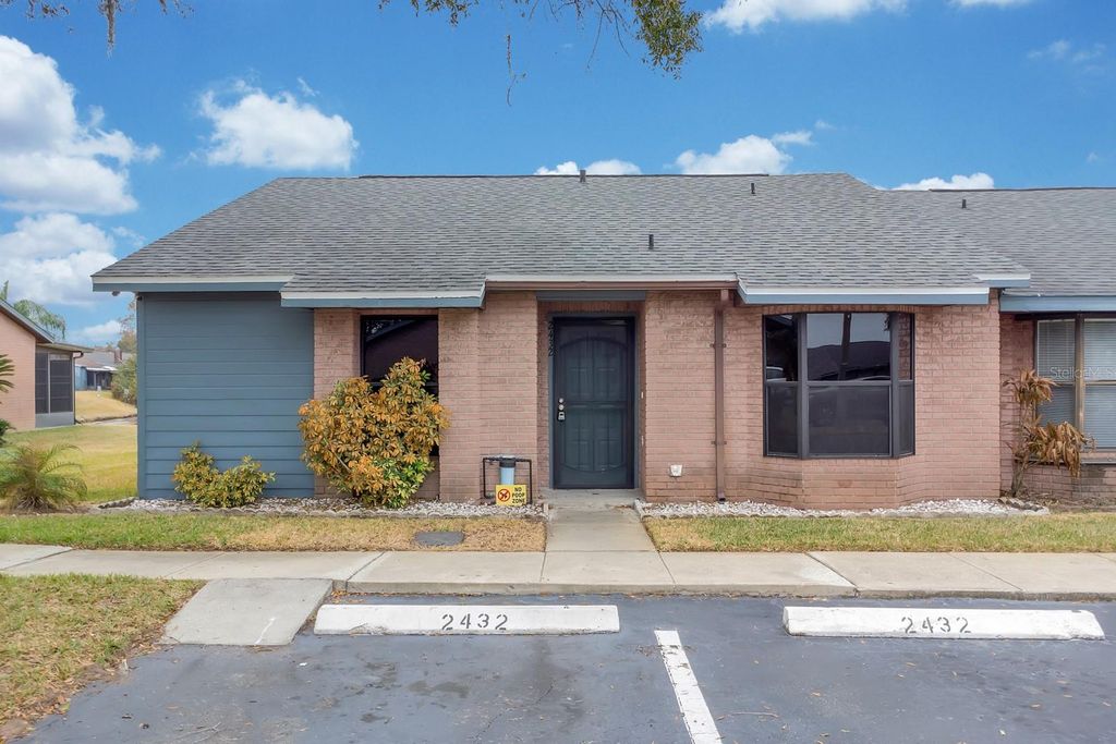 2432 KING OAK COURT, St Cloud, FL 34769
