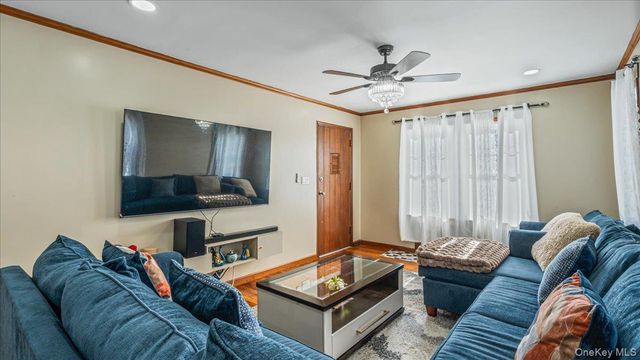 101 Stewart Street, Floral Park, NY 11001