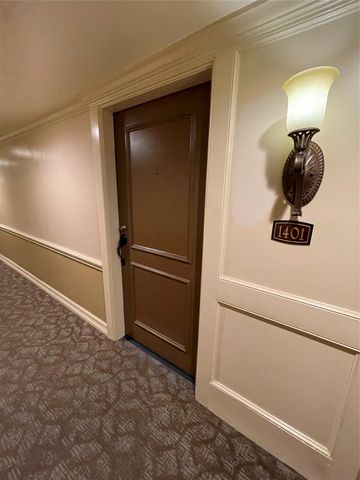 3525 Sage Rd Road 1401, Houston, TX 77056