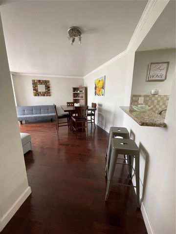 3525 Sage Rd Road 1401, Houston, TX 77056