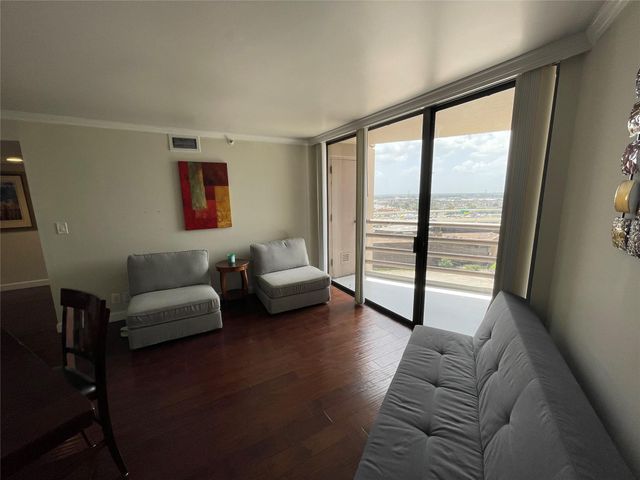 3525 Sage Rd Road 1401, Houston, TX 77056