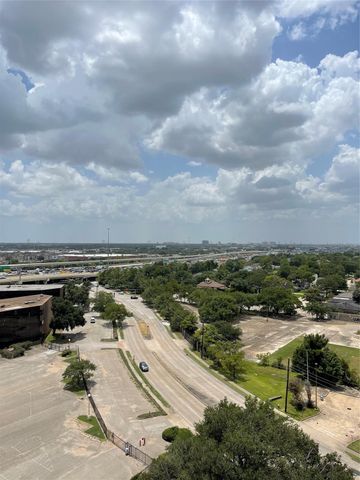 3525 Sage Rd Road 1401, Houston, TX 77056