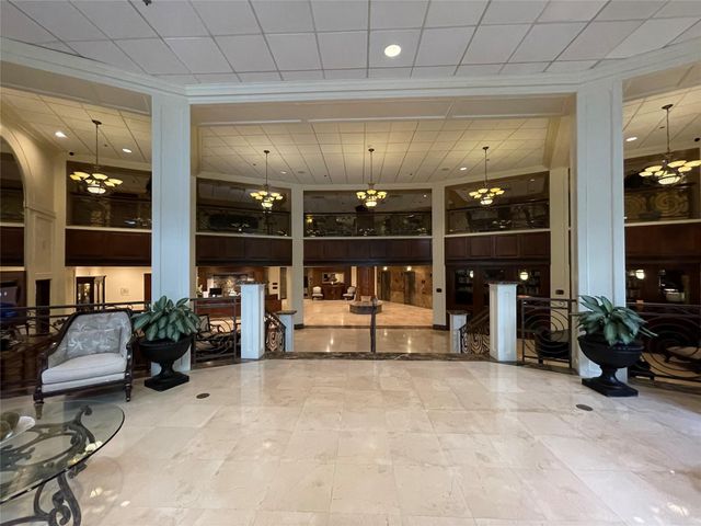 3525 Sage Rd Road 1401, Houston, TX 77056