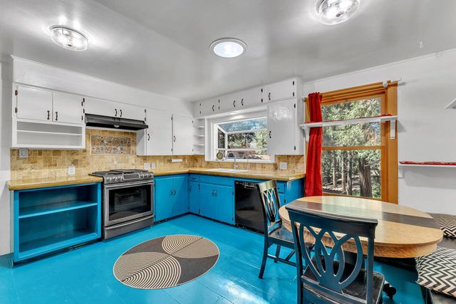 24941 Pine Cove Road, Idyllwild, CA 92549