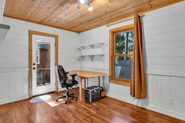 24941 Pine Cove Road, Idyllwild, CA 92549