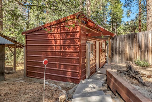 24941 Pine Cove Road, Idyllwild, CA 92549