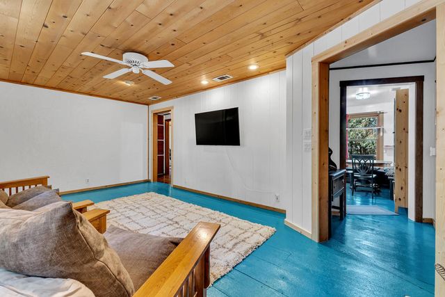 24941 Pine Cove Road, Idyllwild, CA 92549