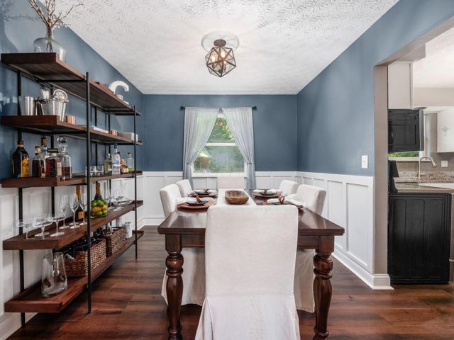 8748 Winnetka Court, Powell, OH 43065