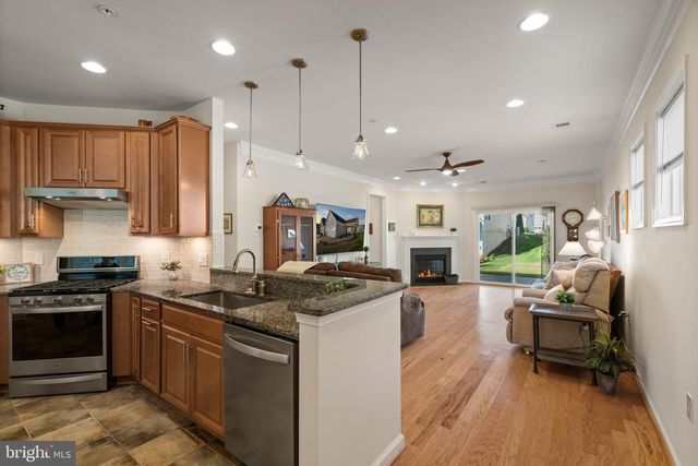 20 FENWICK DR, Fredericksburg, VA 22406