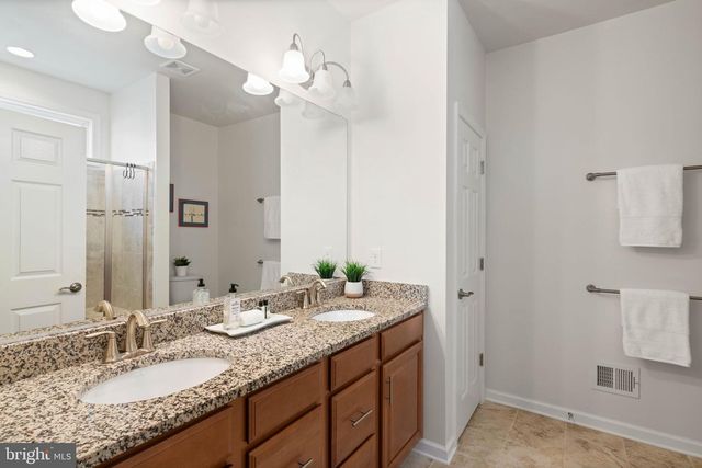 20 FENWICK DR, Fredericksburg, VA 22406