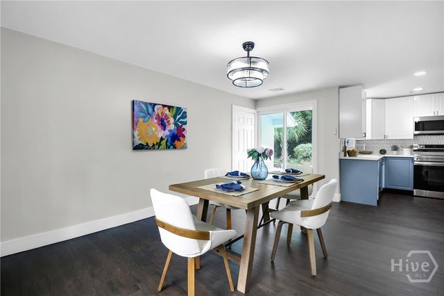 1107 Derenne Drive, Savannah, GA 31406