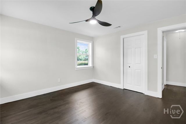 1107 Derenne Drive, Savannah, GA 31406