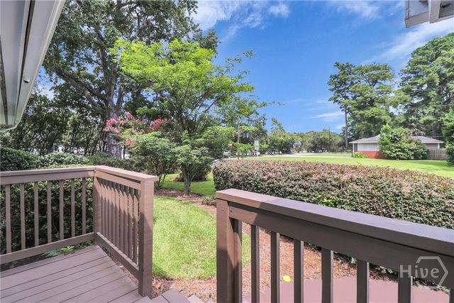 1107 Derenne Drive, Savannah, GA 31406