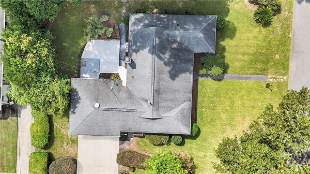 1107 Derenne Drive, Savannah, GA 31406