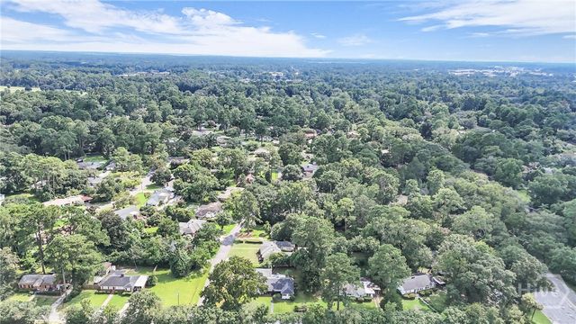 1107 Derenne Drive, Savannah, GA 31406