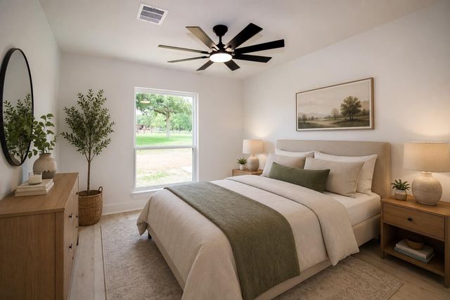 54 Windmill Drive, Hempstead, TX 77445