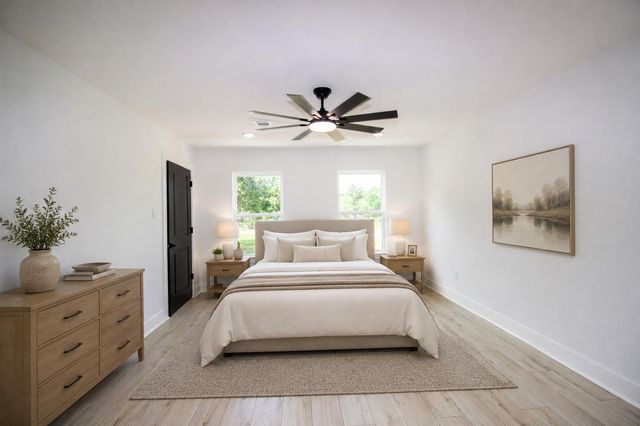 54 Windmill Drive, Hempstead, TX 77445