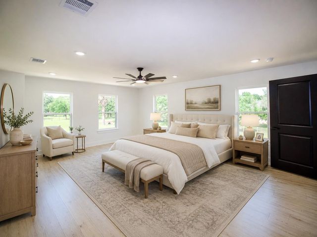 54 Windmill Drive, Hempstead, TX 77445