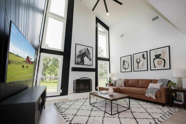 54 Windmill Drive, Hempstead, TX 77445