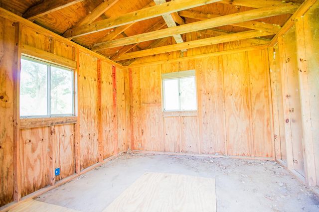 54 Windmill Drive, Hempstead, TX 77445