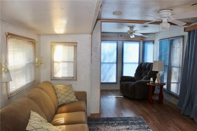 183 Holiday Loop, Cleveland, GA 30528