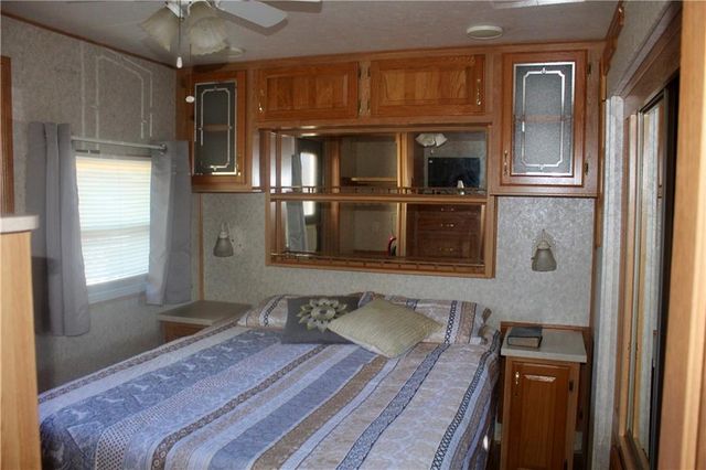 183 Holiday Loop, Cleveland, GA 30528