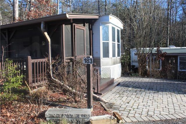 183 Holiday Loop, Cleveland, GA 30528