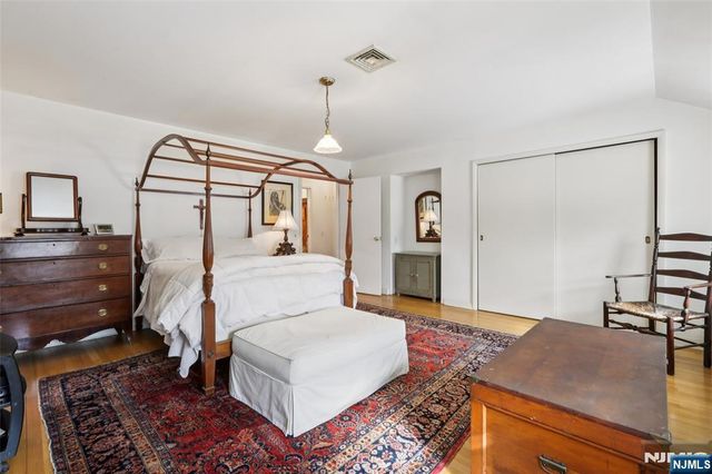 164 E Saddle River Road, Saddle River, NJ 07458